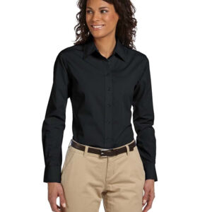 Women's Essential Poplin Thumbnail